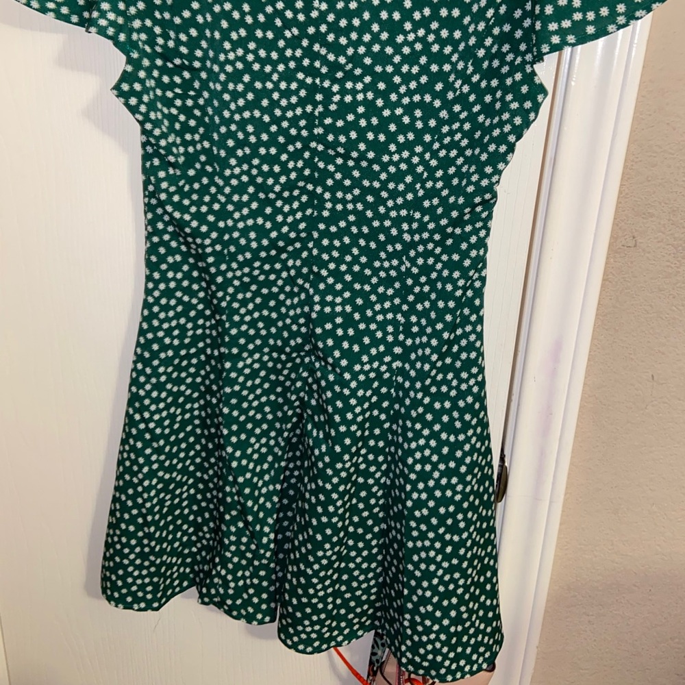 Dress - Picture 3 of 3